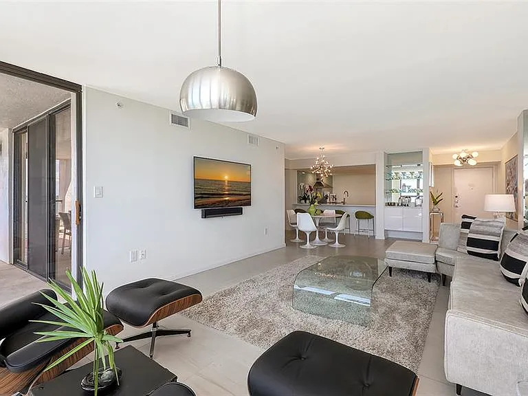 11 Sunset Dr #501 — Photo 13