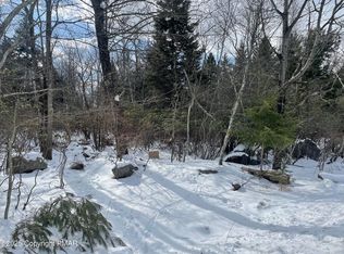 262 Park Ter, Tobyhanna, PA 18466