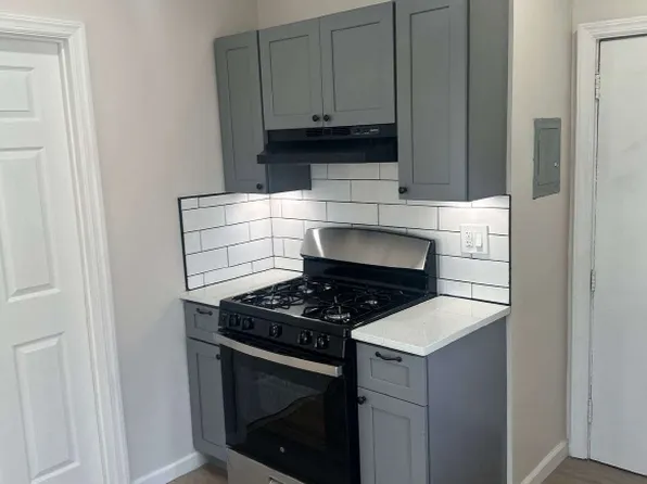 240 3rd St #2FA, Passaic, NJ 07055