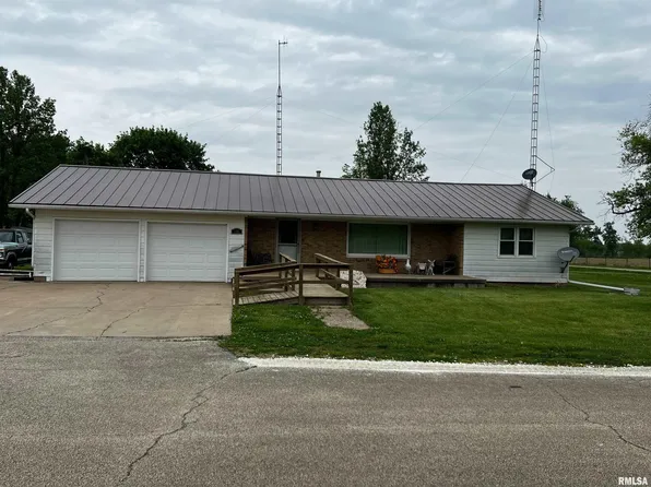190 E Railroad St, Smithfield, IL 61477