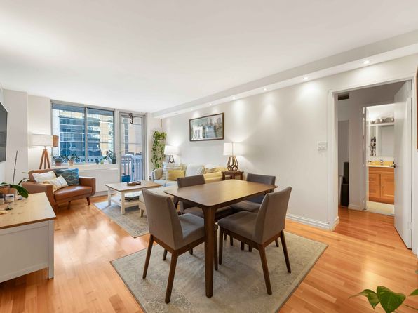 50 Lexington Ave APT 10D