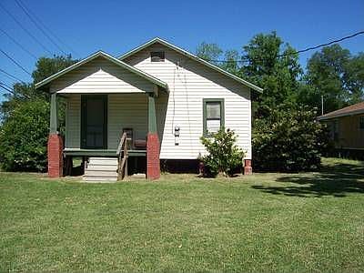 1st image of 501 Armstrong St