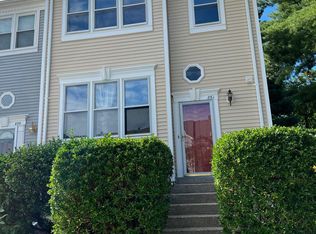 861 Flagler Dr, Gaithersburg, MD 20878
