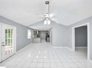 6031 Dellfern Dr, Houston, TX 77035