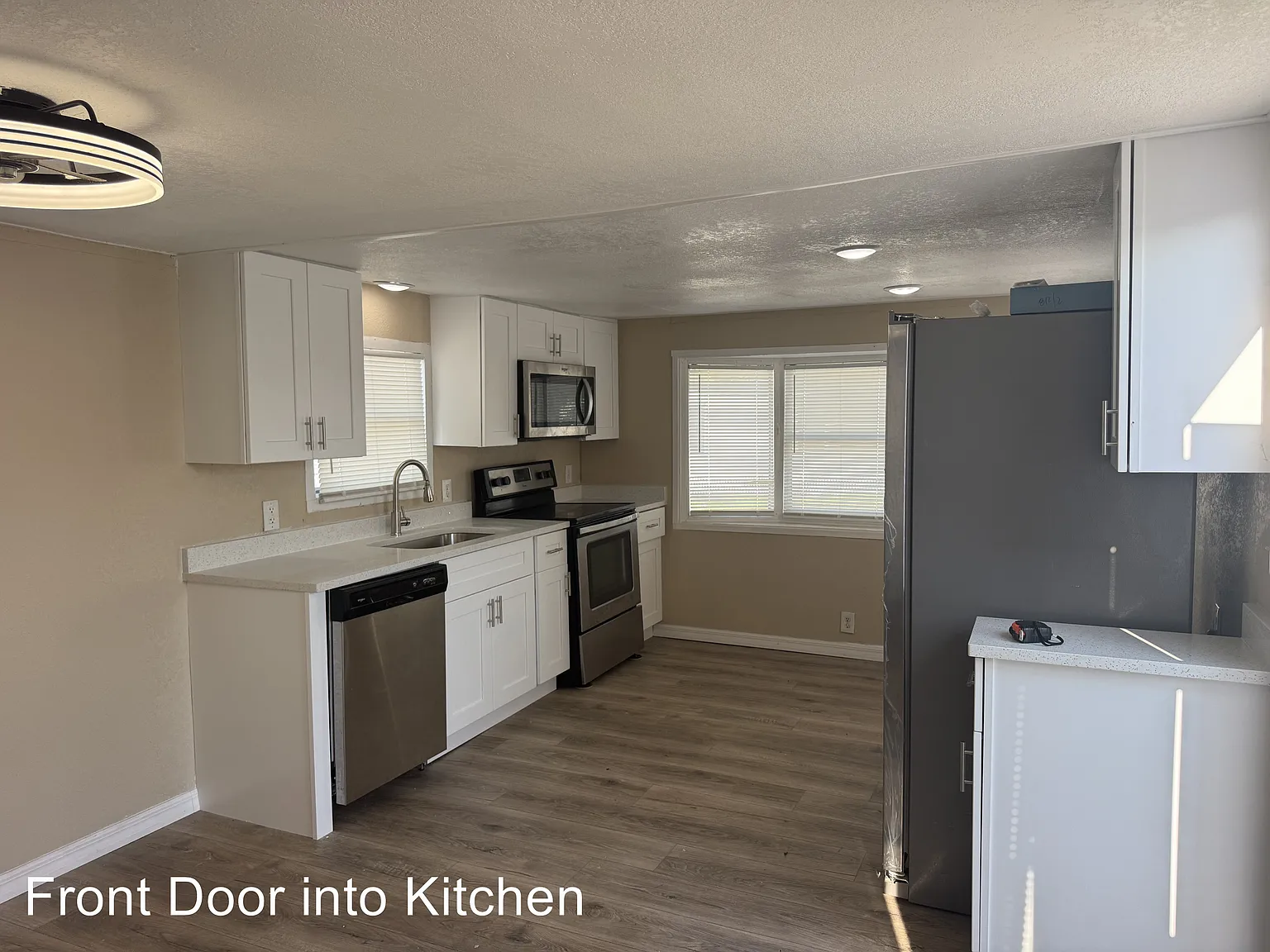 2 bed, 770 sqft, $1,650 — Photo 4