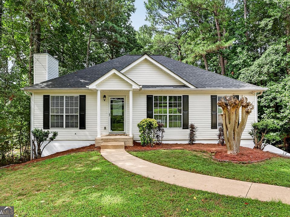1st image of 2760 Spring Dr