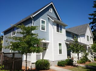 6527 32nd Ave SW, Seattle, WA 98126