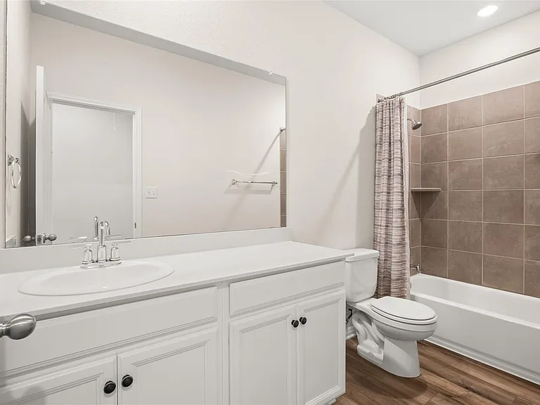 105 Saviano Rd — Photo 13