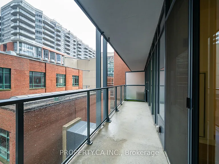 105 George St #303 — Photo 5