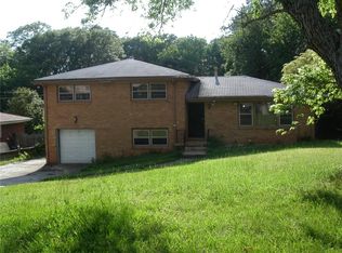 2329 Belmont Dr, Decatur, GA 30032