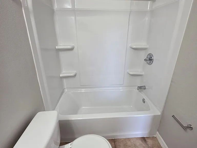 106 Herring Ln — Photo 22