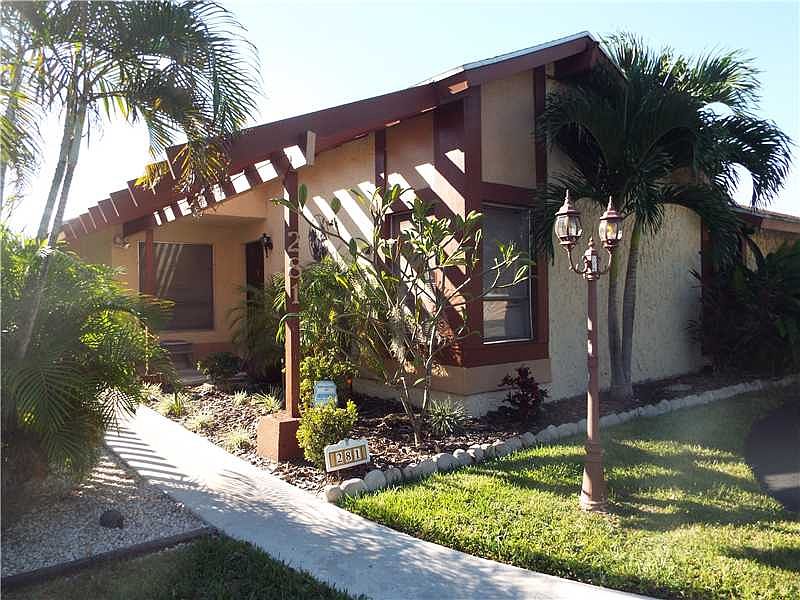 1st image of 281 SW 83rd Ave