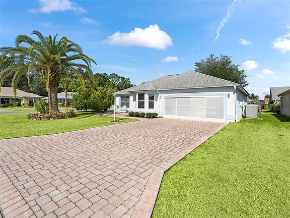 2nd image of 2107 Charo Ln