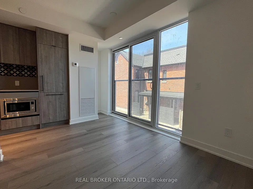 5 Lakeview Ave #218