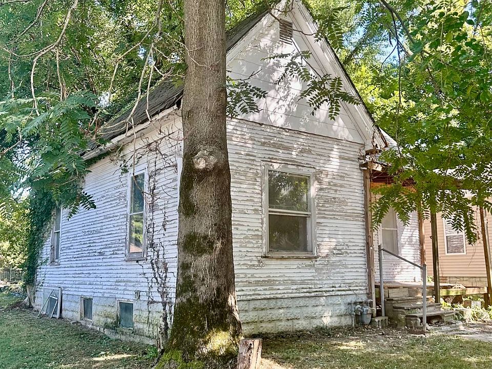 1st image of 2428 N 15th St