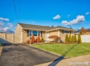 1881 Cole Dr, East Meadow, NY 11554