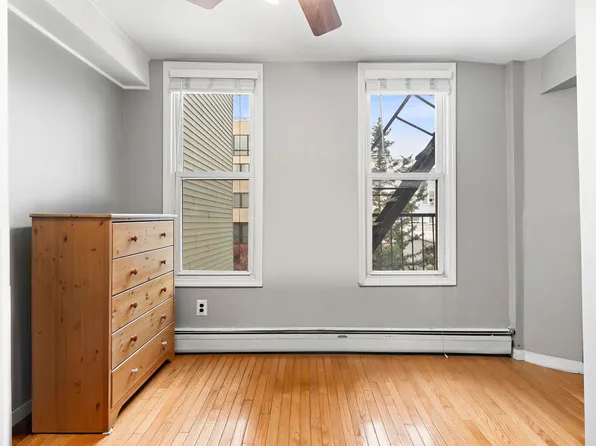 410 Adams Street image 5 of 13