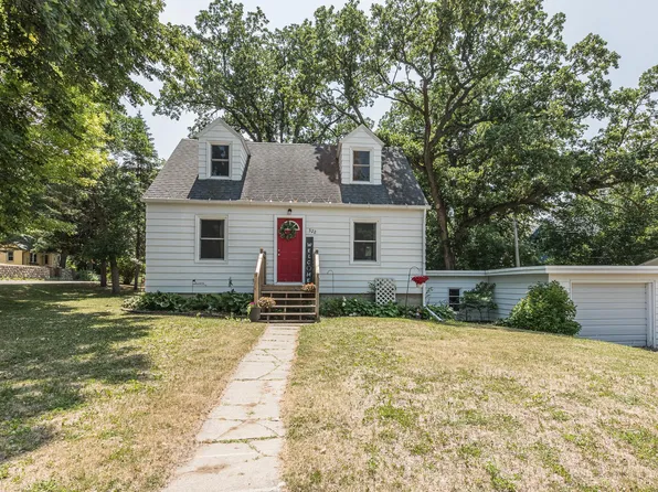 322 2nd Ave SE, Pelican Rapids, MN 56572