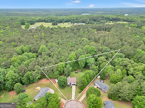 3rd image of 110 Westeria Way