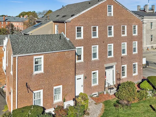 30-32 Water St #4, Newburyport, MA 01950