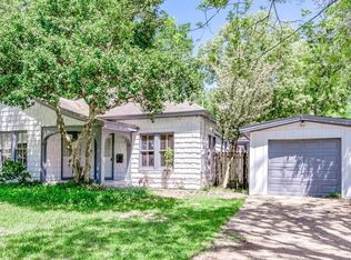 406 W Sidnor St, Alvin, TX 77511
