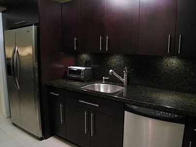 3rd image of 90 Edgewater Dr APT 1109