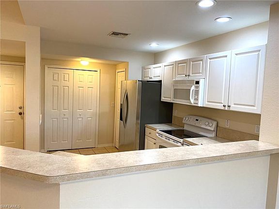 3rd image of 3511 Milan Dr APT 104