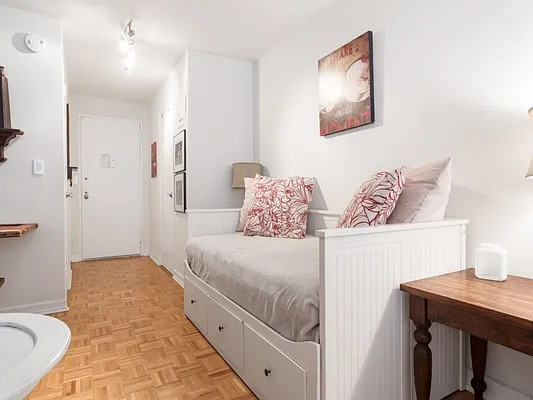 Sold by Sotheby's International Realty | media 4