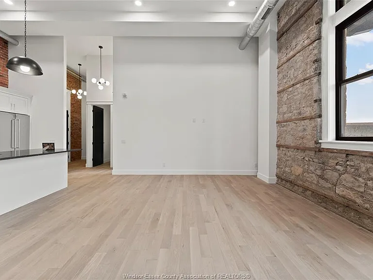 247 Brock St #201 — Photo 17