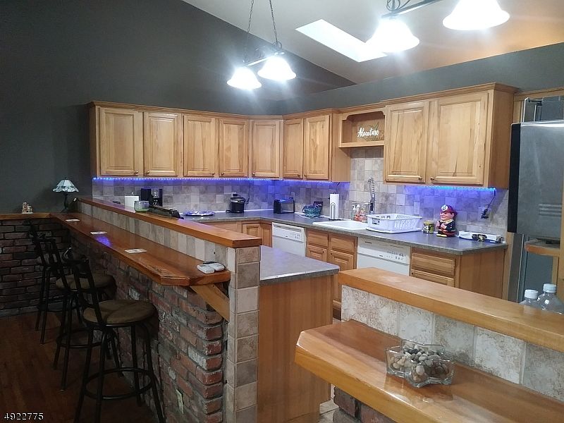 41 Glen Ave, Stockholm, NJ 07460 Zillow