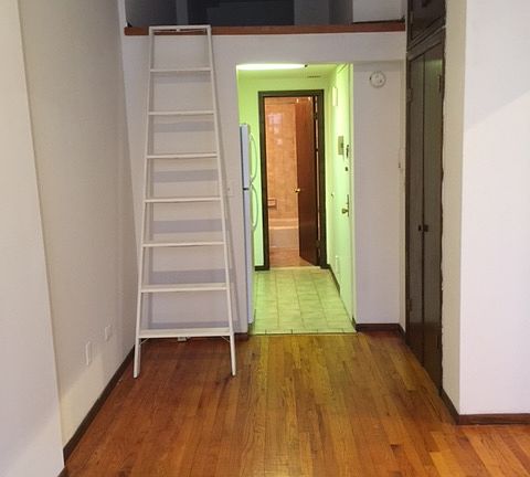 3rd image of 51 W 70th St APT 1A