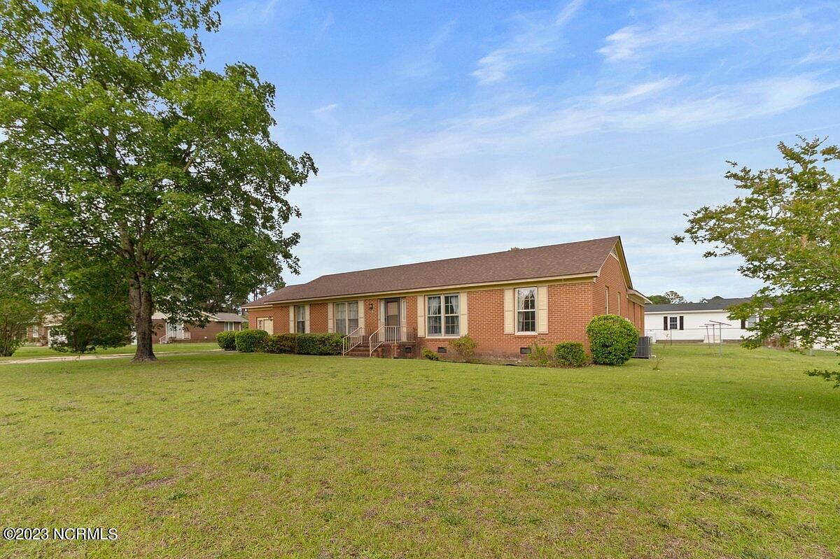 1400 S Slocumb Street, Goldsboro, NC 27530 Zillow