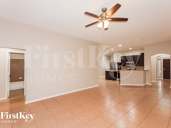 4th image of 5914 Rosemary Cir