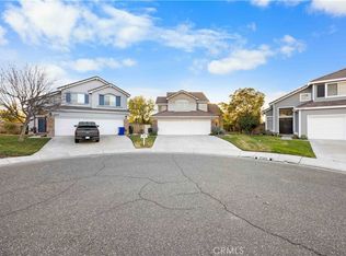 27503 Wellsley Way, Santa Clarita, CA 91354