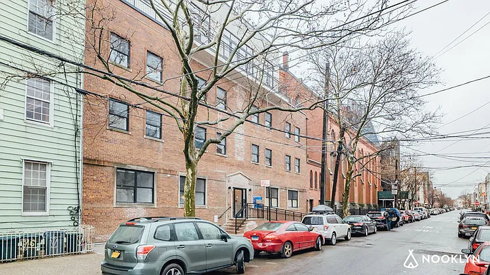 Rented by Nooklyn NYC LLC | media 23