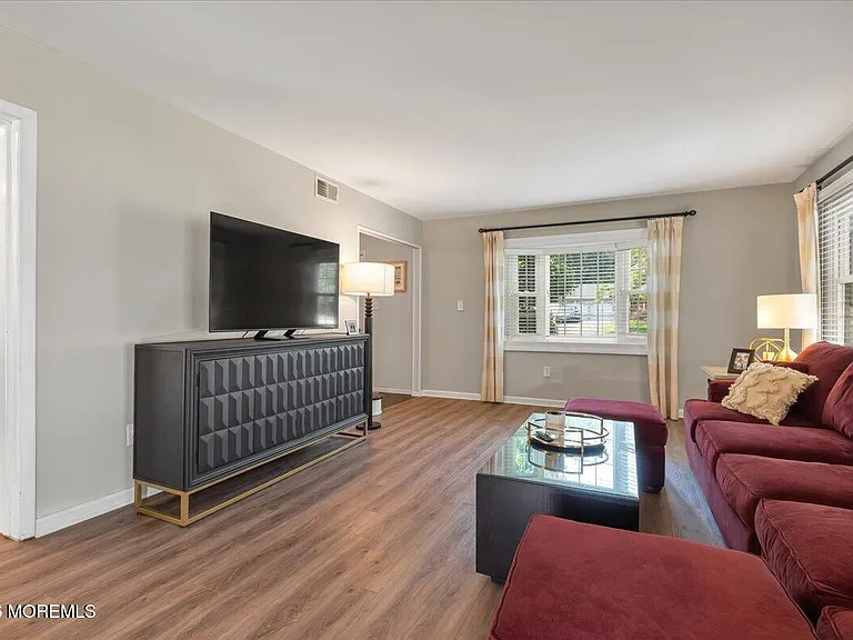 171 Fordham Dr — Photo 7