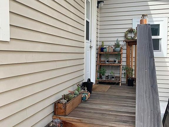 5th image of 120 Arch St #122