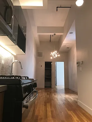 Rented by City Vista Inc | media 1