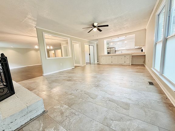 2nd image of 7905 Castleton Ln