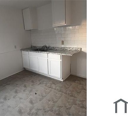4th image of 19242 Moross Rd