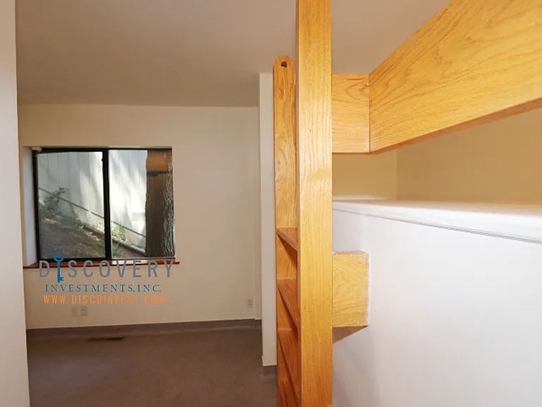 5635 Merriewood Dr — Photo 24