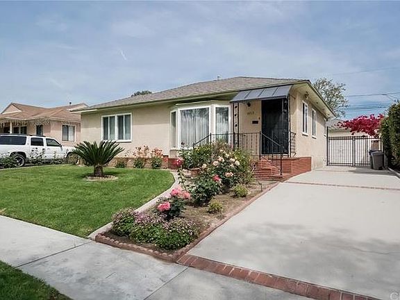 3rd image of 6213 Del Amo Blvd
