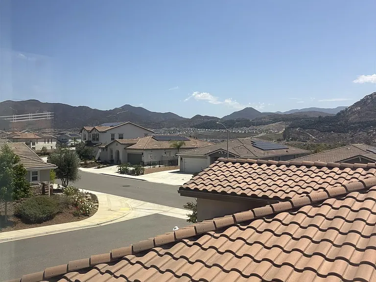 4633 Quiet Hills Ln — Photo 8