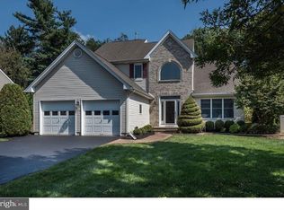 21 Castleton Ln, Moorestown, NJ 08057