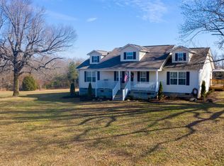 450 Wilson Hollow Rd, Dickson, TN 37055