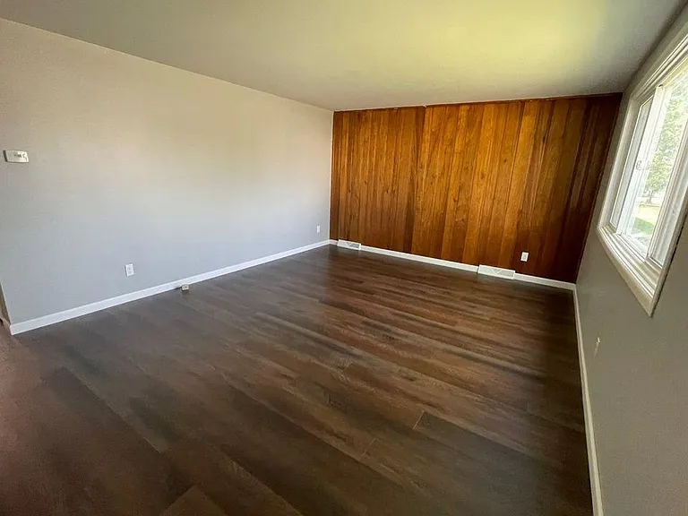 1357 Center Rd #1 — Photo 6