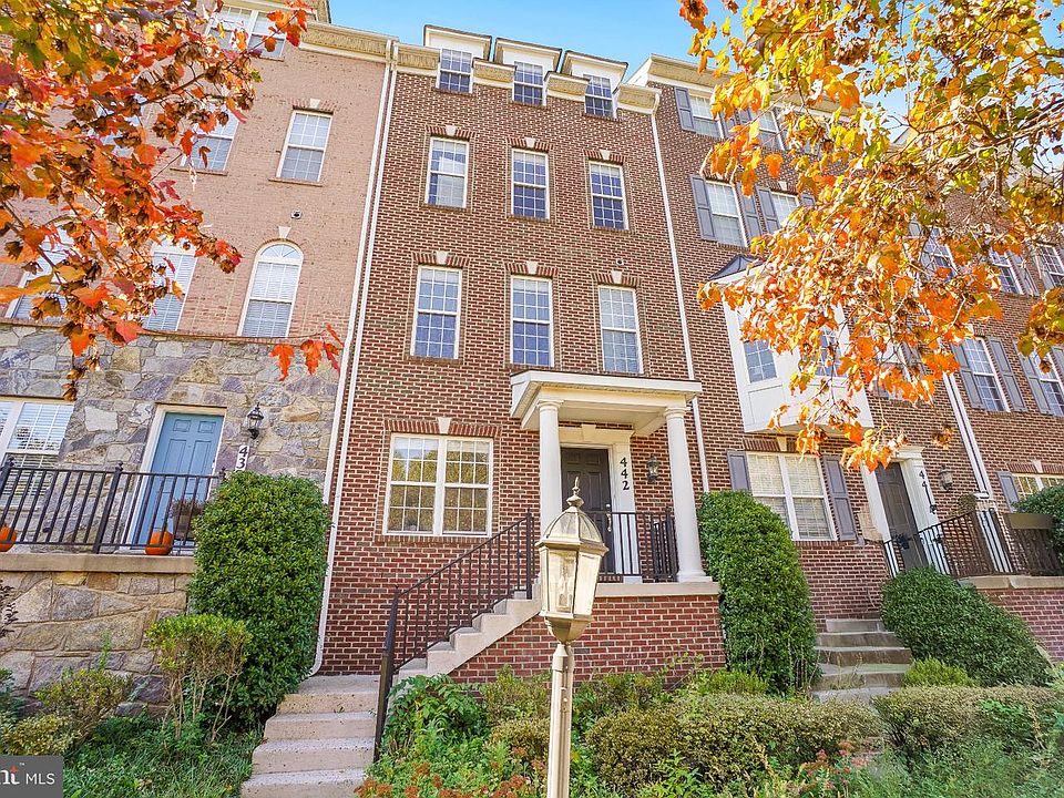 1st image of 442 Whetstone Glen St