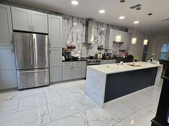 3rd image of 3432 Sandwedge Ct