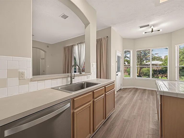 2607 Plantation Hollow Ct — Photo 19