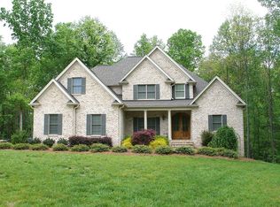 121 Lost Farm Dr, Advance, NC 27006